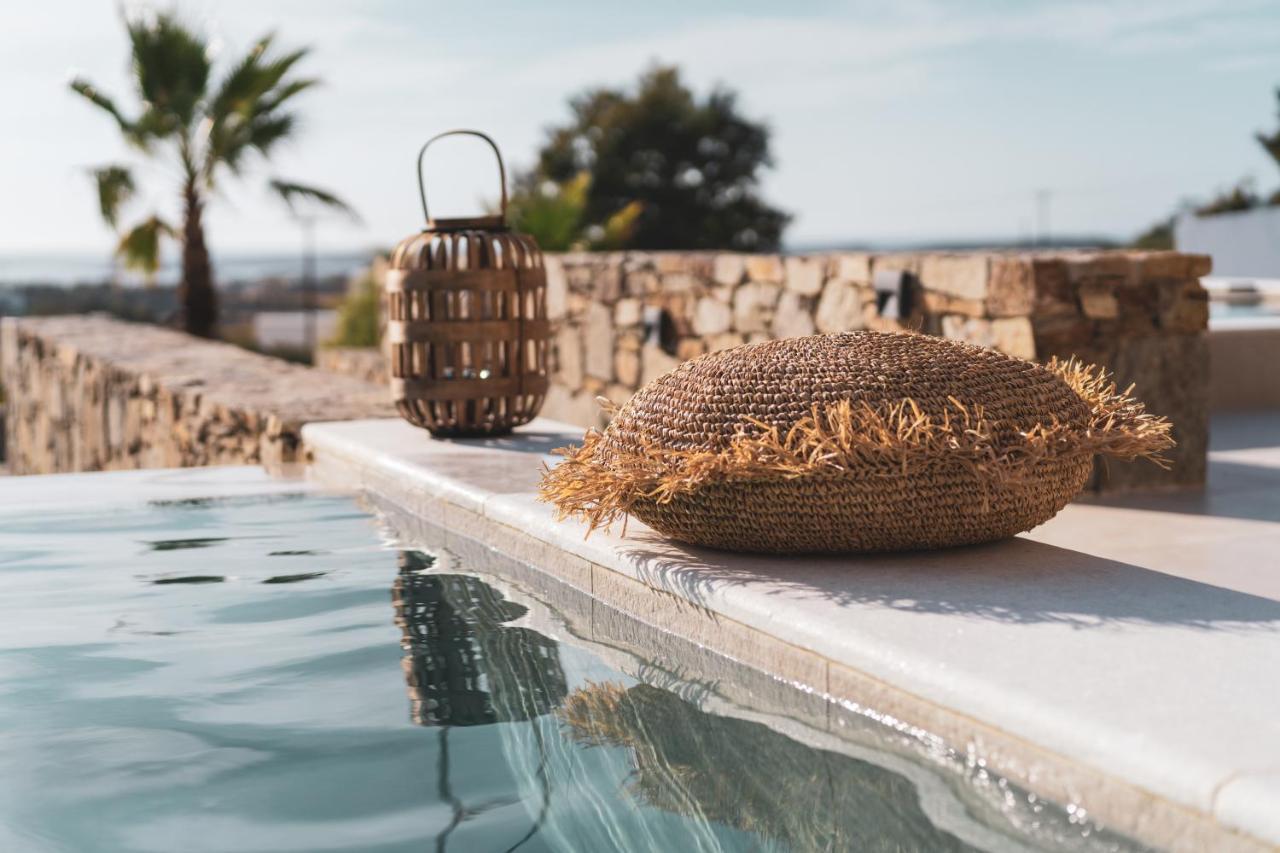 Kouros Blanc Resort & Suites Pounda Exterior photo