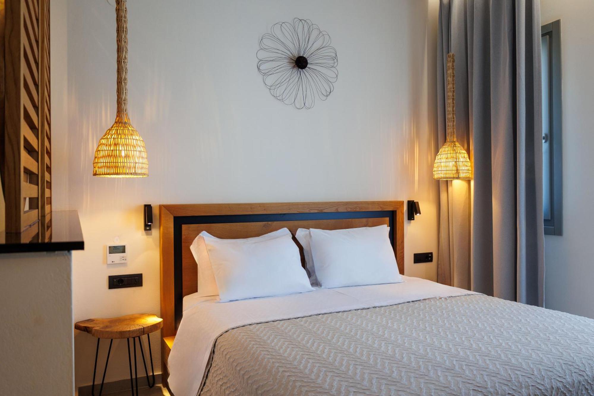 Kouros Blanc Resort & Suites Pounda Exterior photo